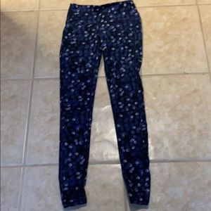 Athleta 7/8 leggings